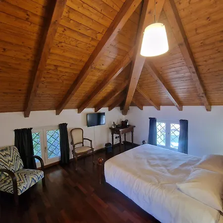 Guest house Moonlake